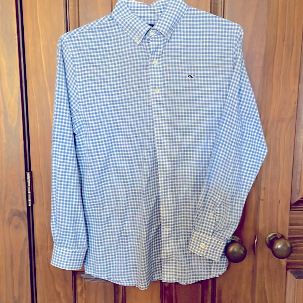 Vineyard Vines, Boy’s Large/Sz 16 long sleeve button down dress shirt
